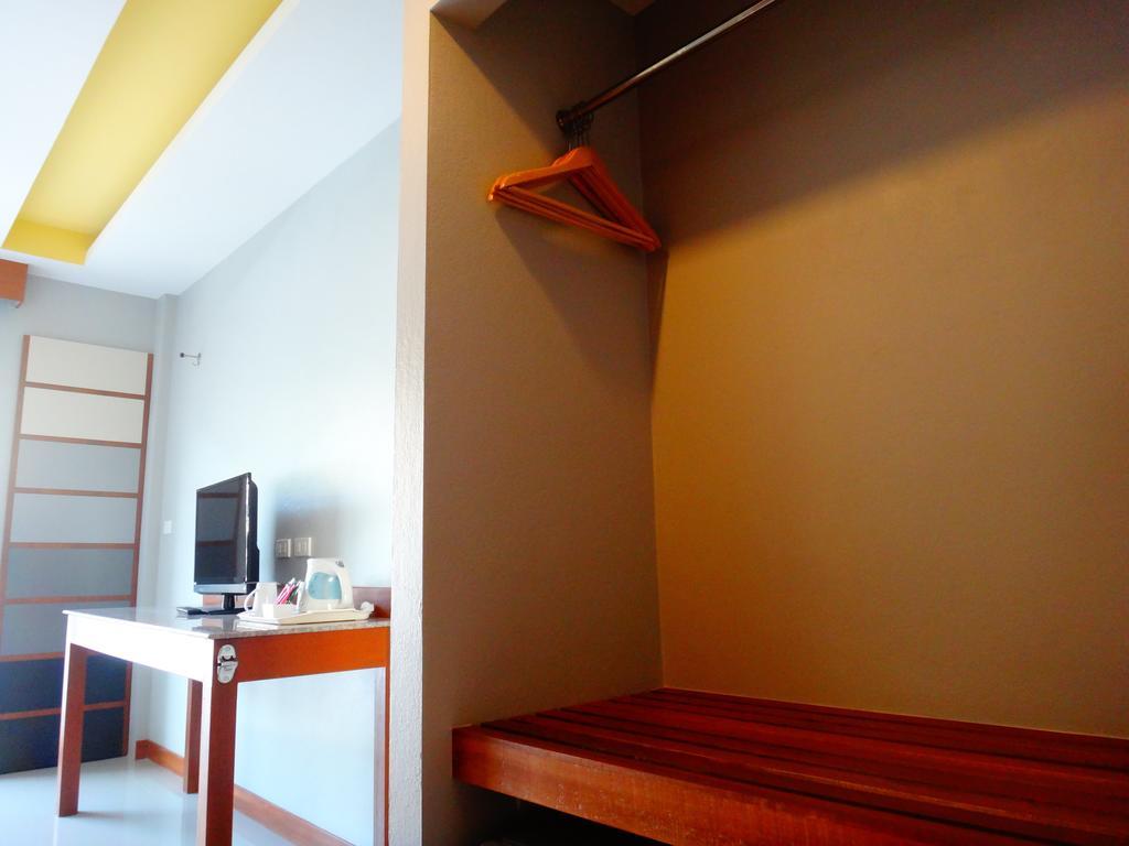 Phangan Pearl Hostel Haad Rin Εξωτερικό φωτογραφία