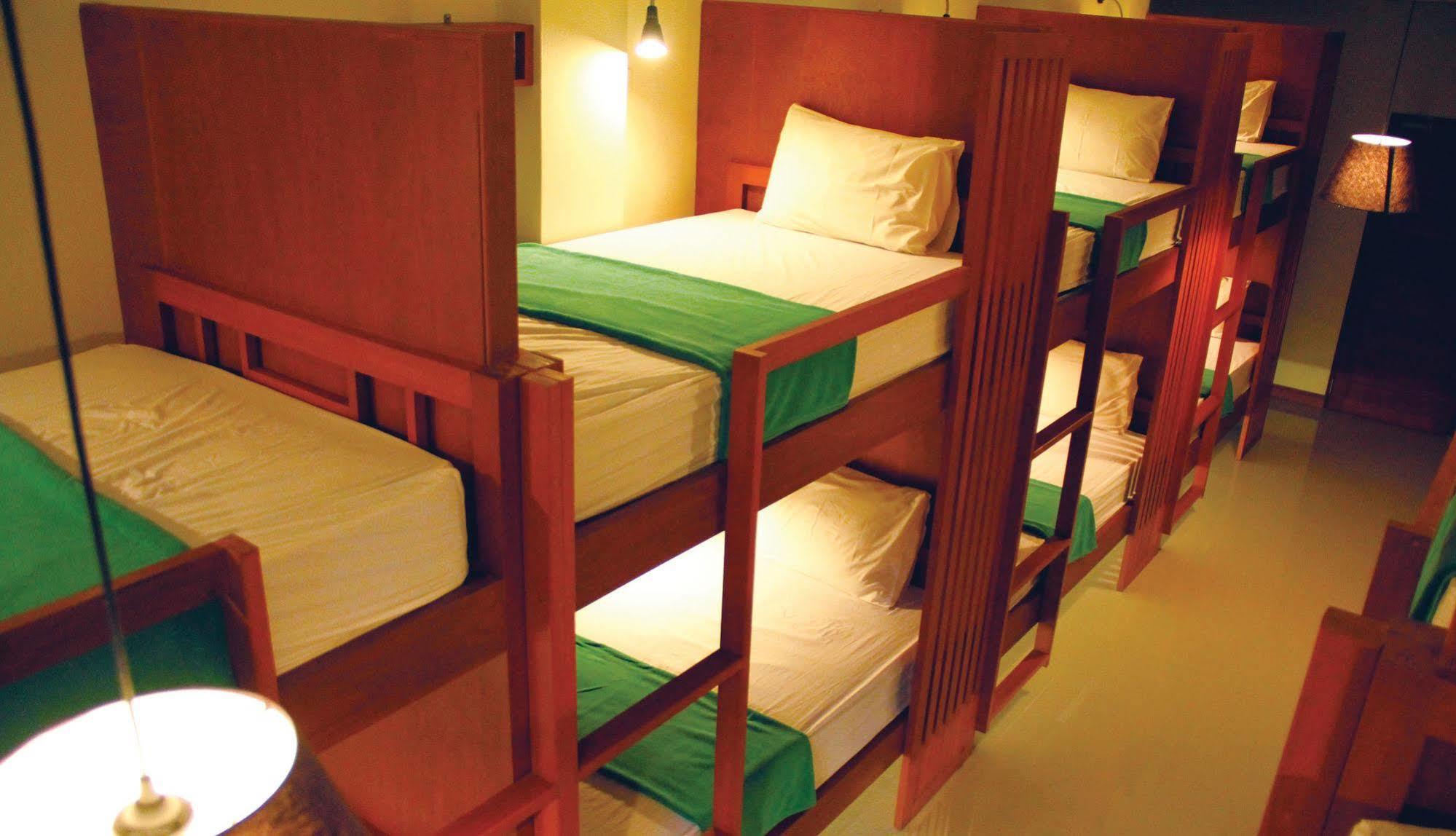 Phangan Pearl Hostel Haad Rin Εξωτερικό φωτογραφία
