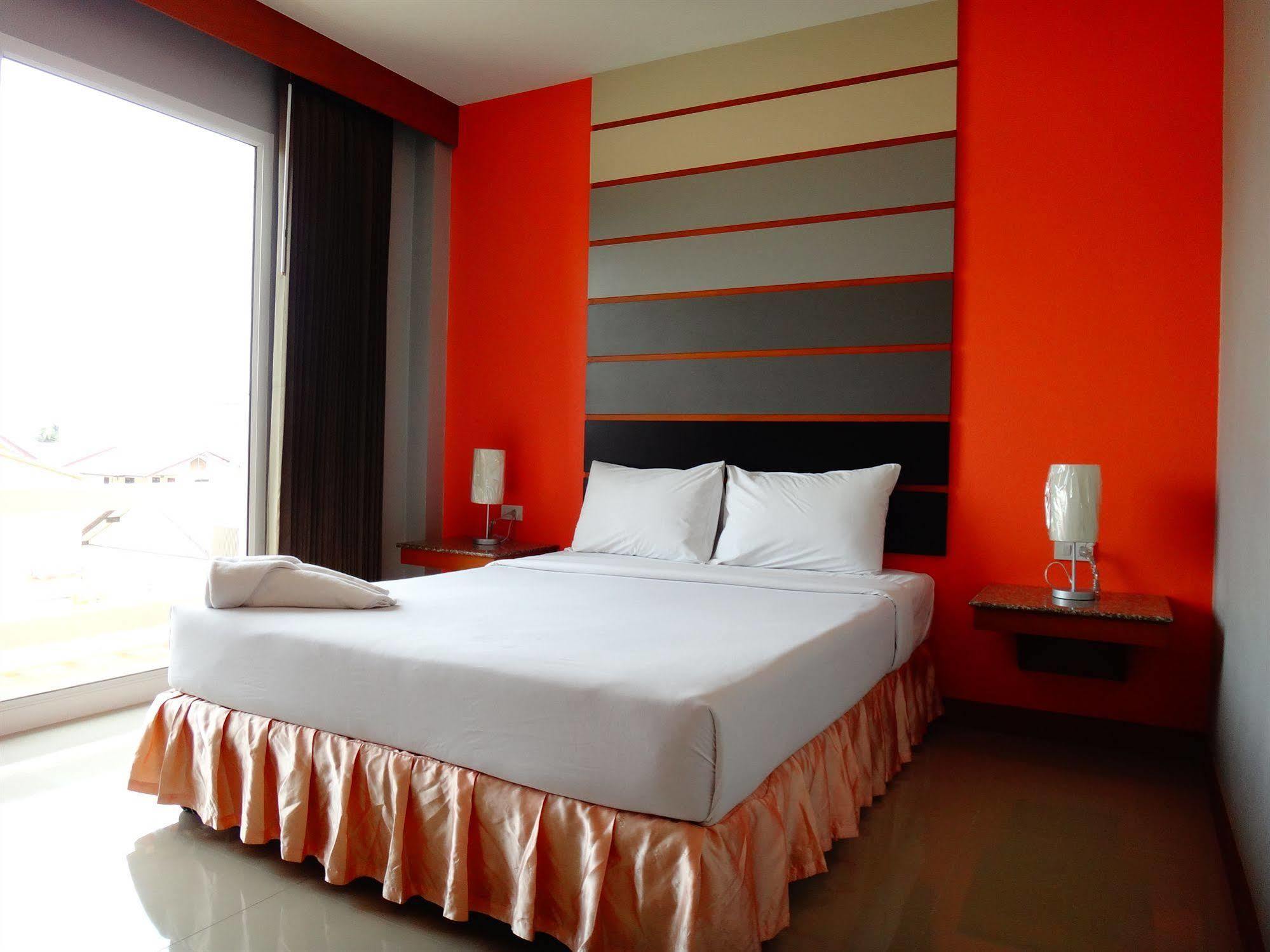 Phangan Pearl Hostel Haad Rin Εξωτερικό φωτογραφία