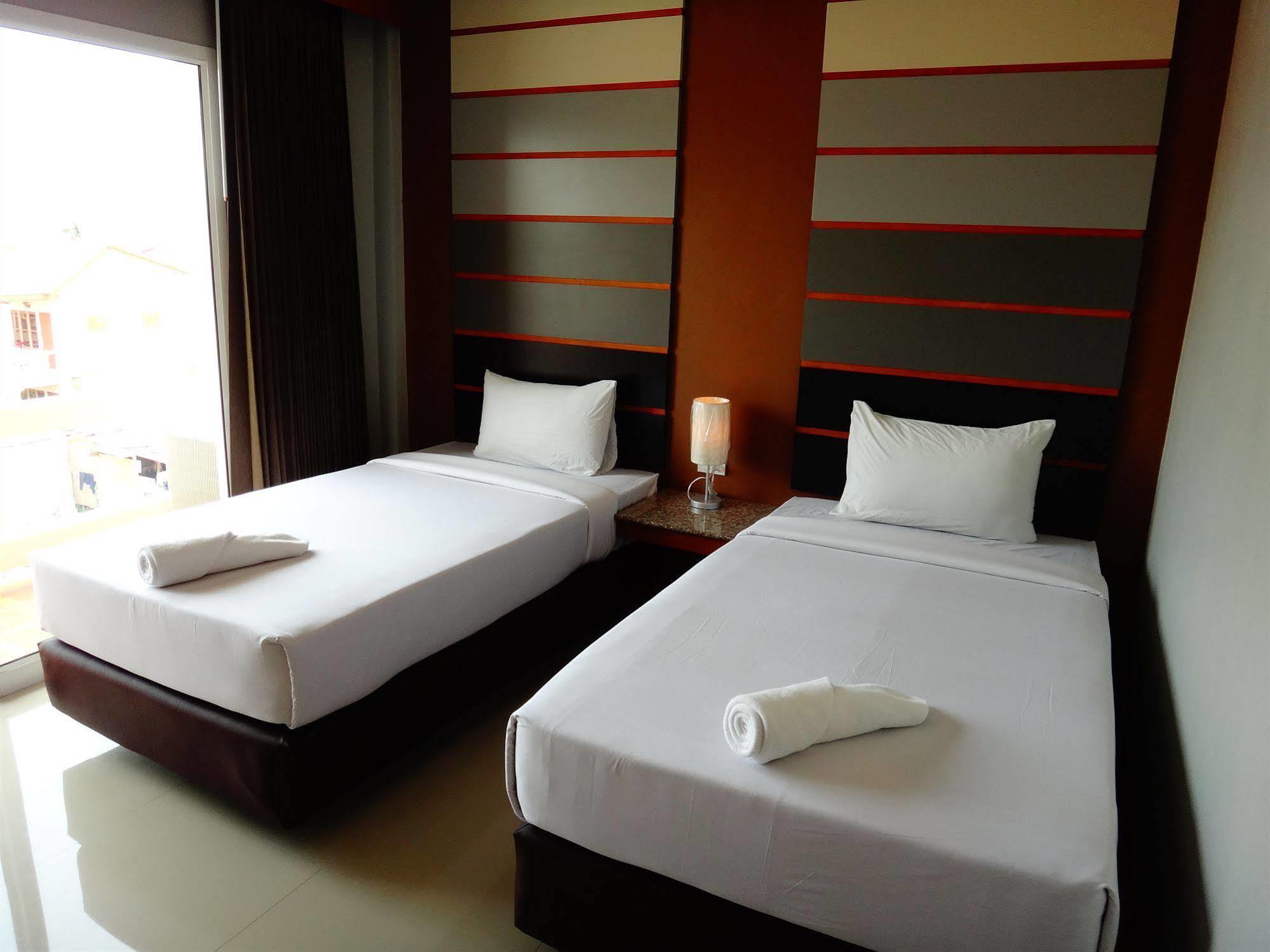 Phangan Pearl Hostel Haad Rin Εξωτερικό φωτογραφία
