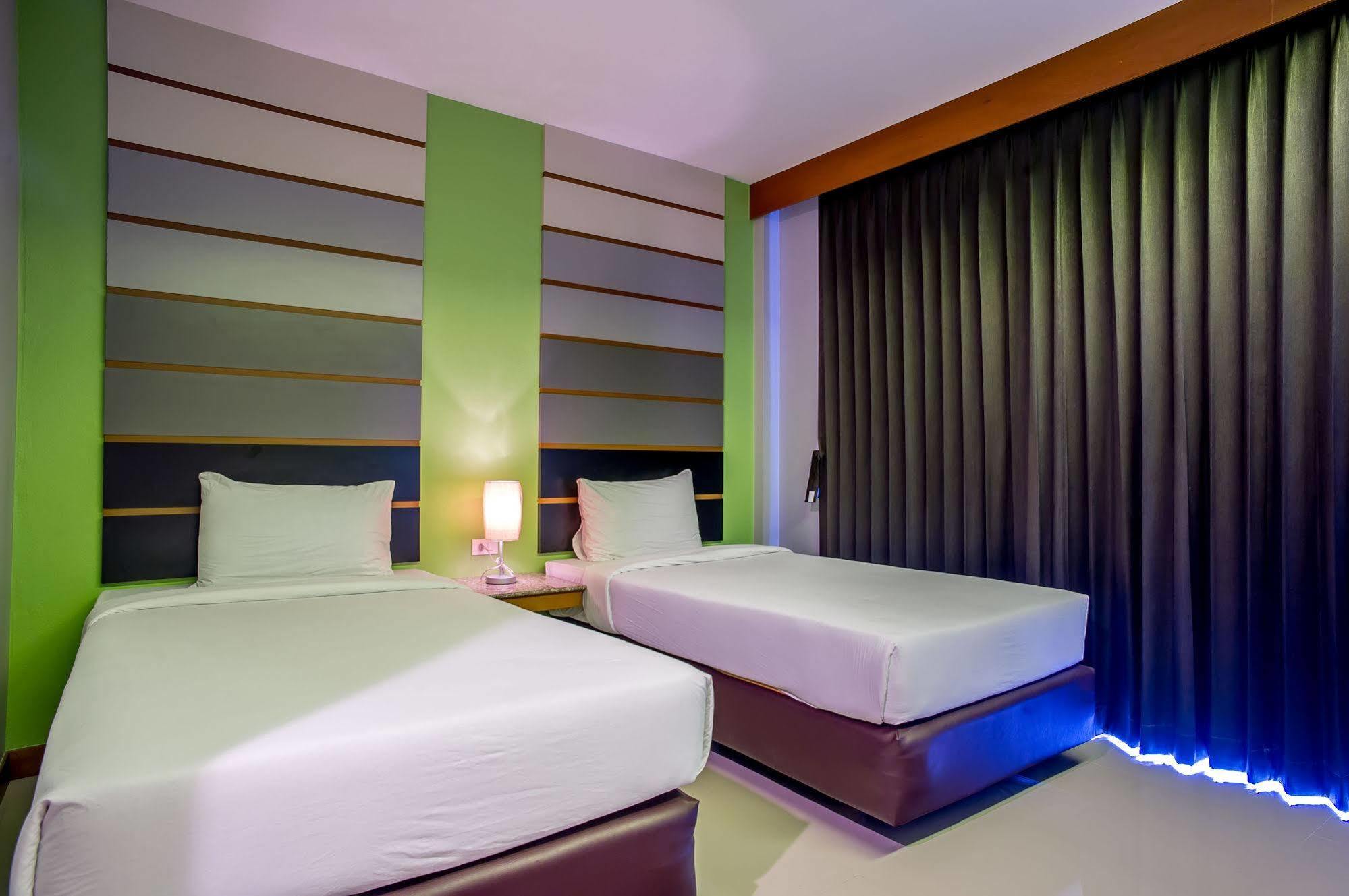 Phangan Pearl Hostel Haad Rin Εξωτερικό φωτογραφία